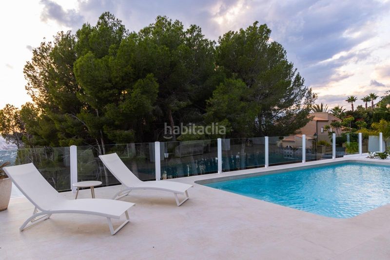 Foto edc3d6d4-e823-4d89-8e31-6bda215774ee. Casa amb aparcament a Altea ciudad Altea