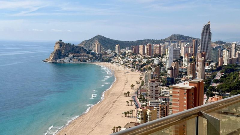 Foto 022a7e21-5a8f-44c3-a459-c16b4ecd4a15. Apartament amb aparcament a Casco Antiguo - Puerto Benidorm