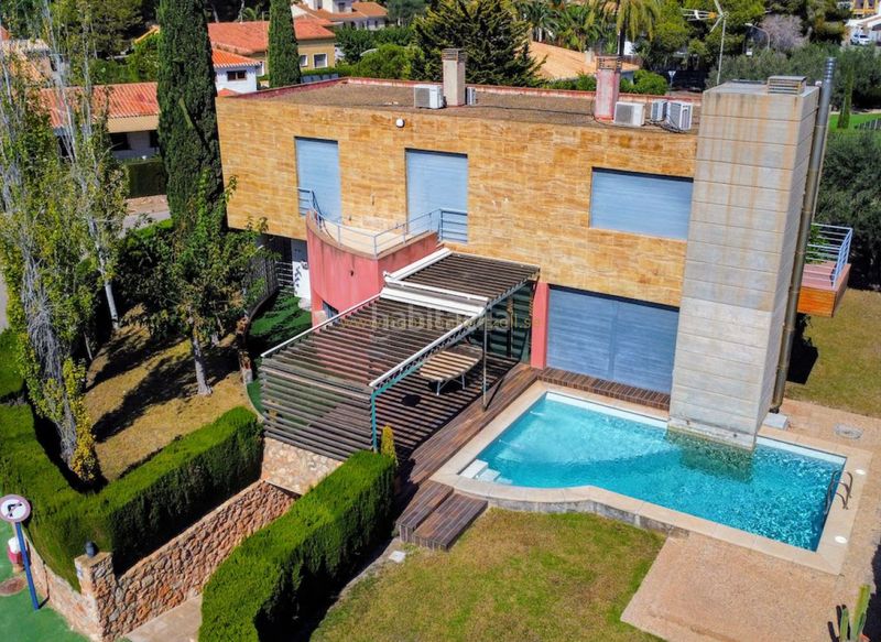 Foto fef24dfd-bc29-400e-bbff-d55a45ab42b4. Casa amb aparcament a La Regia Orihuela