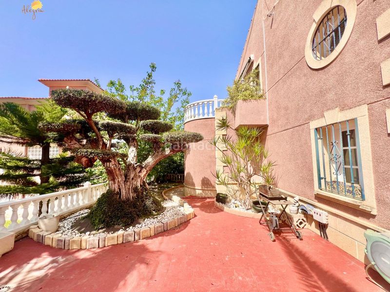 Foto 0a5b3fdf-d108-45ef-981a-2131d89e9e4b. Casa amb aparcament a Centro - Muelle Pesquero Torrevieja