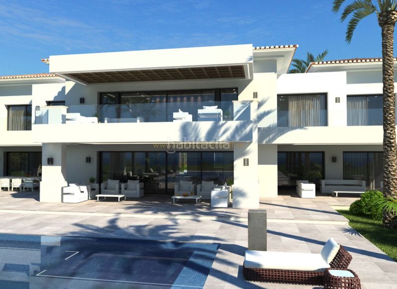 Foto 8bf6cff8-80ba-4f8d-8155-49432fec30cf. Casa amb aparcament a Centro Urbano Dénia