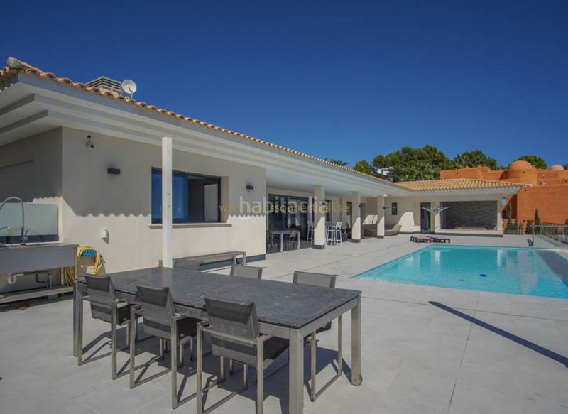 Foto f5817ca0-7980-4b87-9716-13a9620d19cd. Casa a Altea ciudad Altea