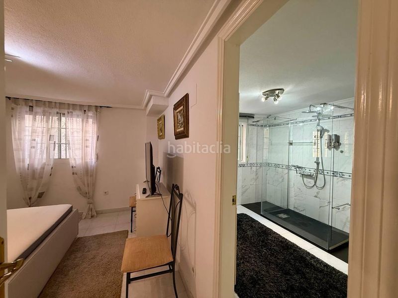 Foto 4068f306-3b55-4ad5-941e-6f4616dd7551. Casa amb aparcament a Playa Flamenca Orihuela