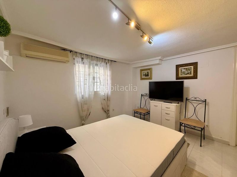 Foto a5c685d9-754d-41b8-991a-949d5ffe6479. Casa amb aparcament a Playa Flamenca Orihuela