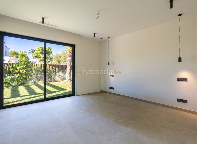 Foto fb4b1573-f484-4649-90b3-cda3312f5cf2. Casa a La Granadella - Costa Nova Xàbia