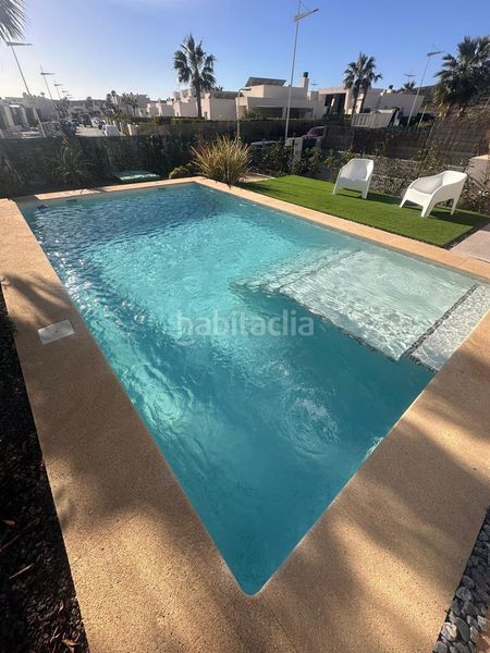 Foto 495ee2e6-ebc3-4c4a-92dd-593d98a30794. Casa amb aparcament a Heredades Rojales
