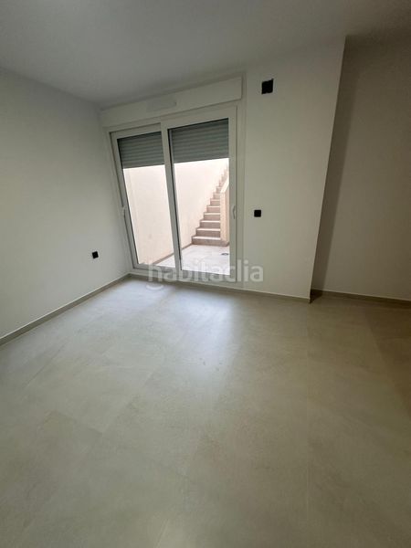 Foto 5841089f-0c67-4327-8595-bfb6ea6a2c9b. Casa amb aparcament a Heredades Rojales