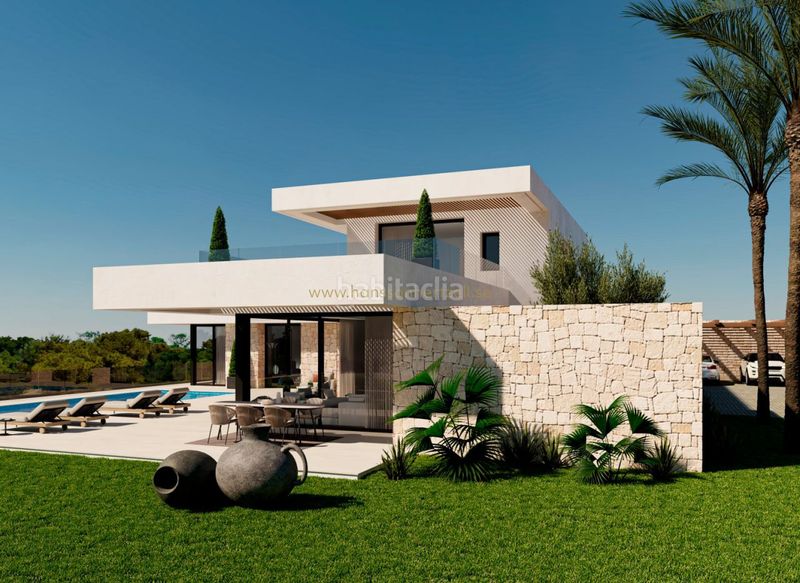 Foto a10ca1da-4aff-422d-b545-de0789bcf9b4. Casa amb aparcament a Divina Pastora Marbella