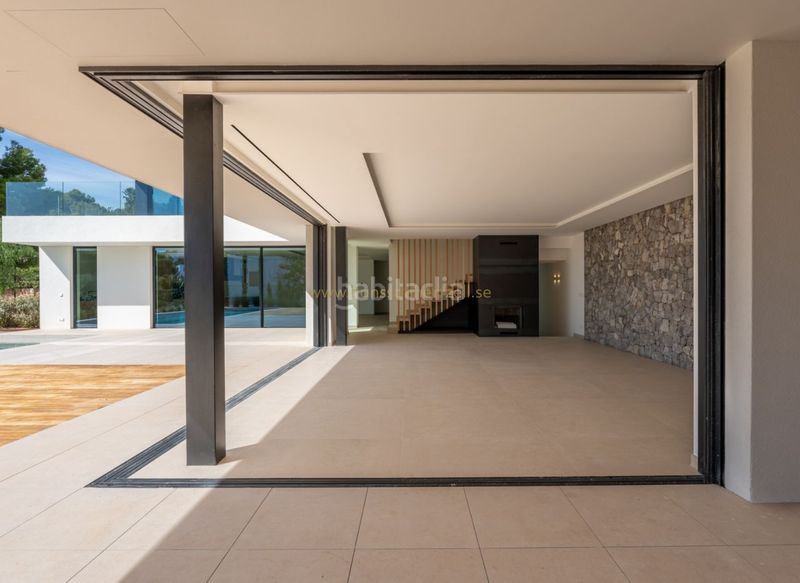 Foto ca85cd21-def1-48d4-827d-017908d3938b. Haus mit parking in Ensanche-Diputación Alicante