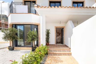 Casa a Cox