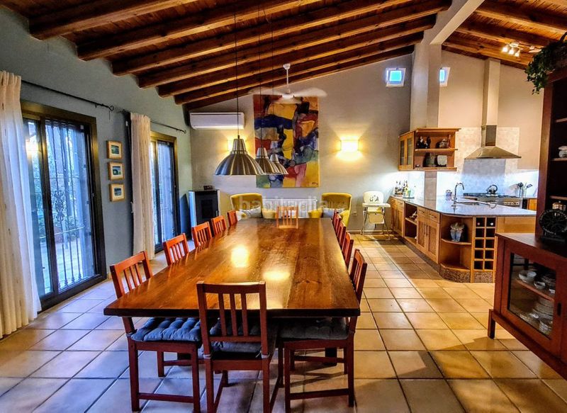 Foto f6eafdd6-dd9d-4b56-a402-e7986fbb0a8b. Casa amb aparcament a Catral