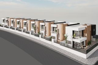 Semi detached house in Delicias