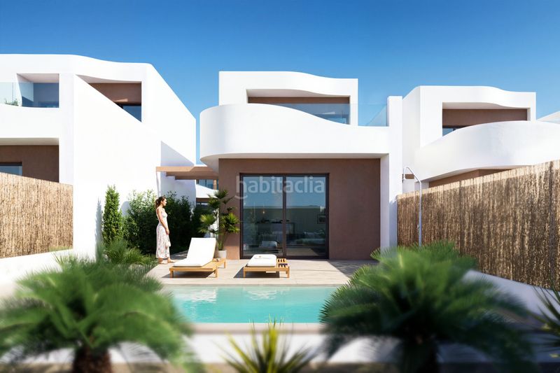 Foto 166451f9-9999-4dc7-8f18-f82e4a740988. Casa a Montesinos (Los)