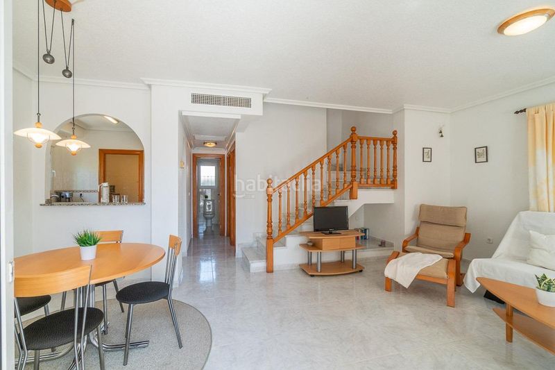 Foto dfbd70cf-050f-49a9-b8c6-23842f770aaa. Casa amb calefacció a Playa Flamenca Orihuela