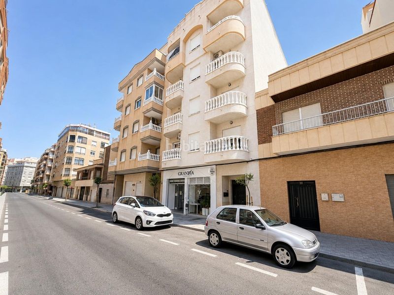 Foto 00a077e8-4793-4e4f-9074-c23c39c226f5. Apartament amb calefacció a Centro - Muelle Pesquero Torrevieja