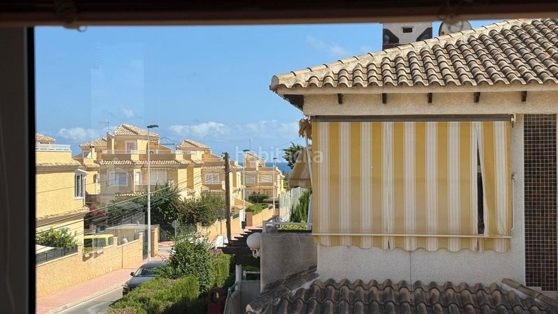 Foto cb7c3bba-e75a-4330-9362-daf1607891ab. Casa adossada amb calefacció a Centro - Muelle Pesquero Torrevieja
