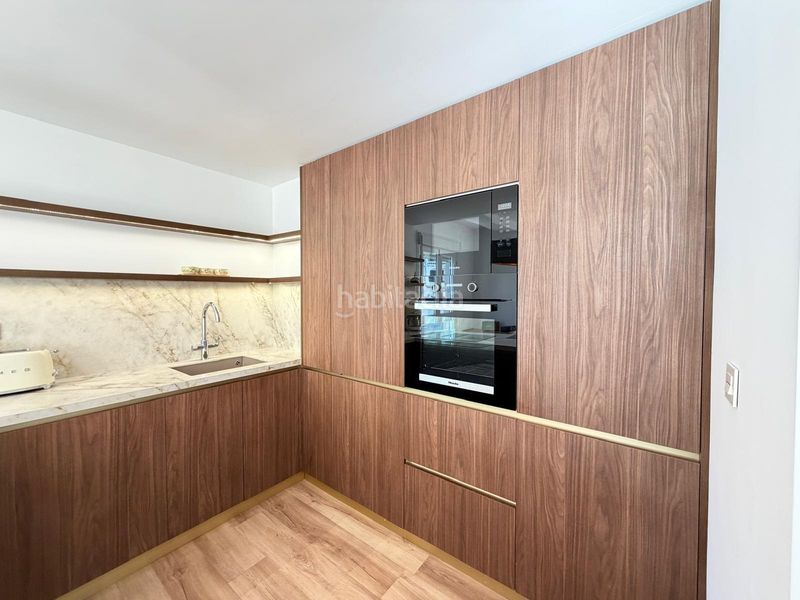 Foto 5e64df7d-4caf-4223-b9b8-8a91c8854304. Apartament amb aparcament a Playa Flamenca Orihuela