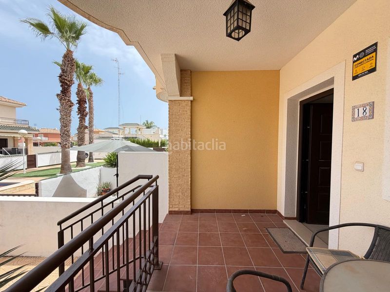 Foto 0d70d9d8-11a4-4e54-8c50-79668e006390. Casa adossada amb calefacció a Centro Rojales