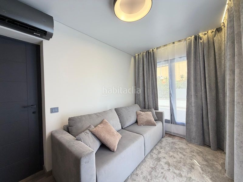 Foto bff107ed-70e2-4421-8034-37ff52eb4102. Casa amb calefacció a Centro - Muelle Pesquero Torrevieja