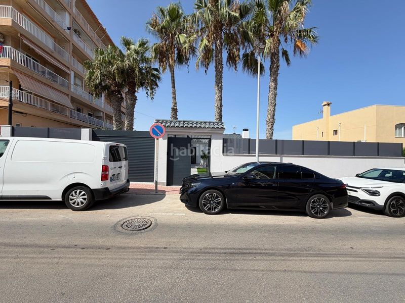 Foto ee3d27e0-c978-4270-bbfd-6283fd1c6759. Casa amb calefacció a Centro - Muelle Pesquero Torrevieja