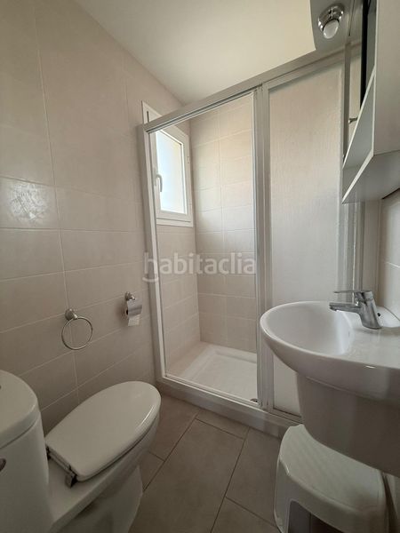 Foto 7b07a188-e538-4b91-938f-a8c5b7353822. Casa adossada amb calefacció a Centro - Muelle Pesquero Torrevieja