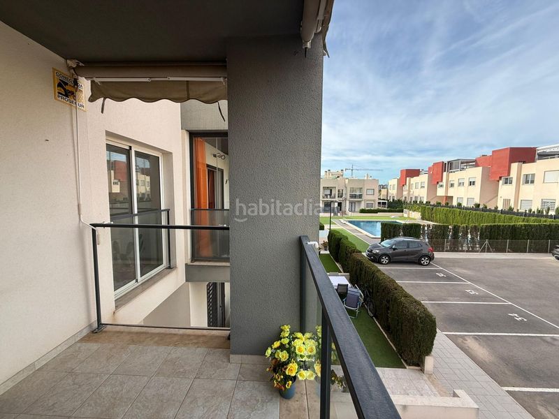 Foto c856f6ab-6c0d-4e16-930c-86ba9ea1c45d. Casa adossada amb calefacció a Centro - Muelle Pesquero Torrevieja