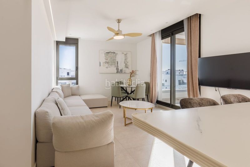 Foto df503a74-f6eb-45d0-8ec2-141551deb5a6. Apartament amb calefacció a Centro Alcázares (Los)