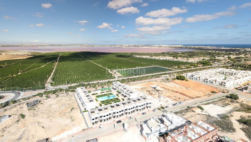 Foto 7799e413-9f40-4a02-8746-c259a22b036a. Apartament a Los Almendros Orihuela