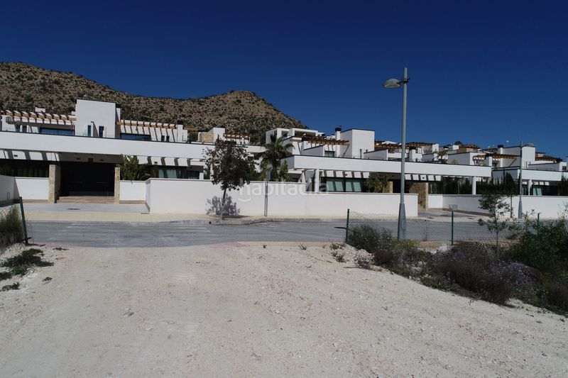 Foto 4df3230e-44d8-4457-ad48-6f09a826c169. Casa a Monforte del Cid