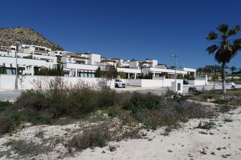Foto e5189f1e-b9ed-40cb-889c-1fe0062b72b3. Casa a Monforte del Cid