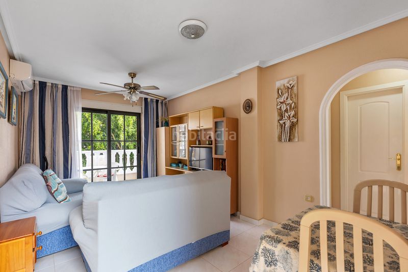 Foto 63049b3a-784a-4d50-83c2-fc76b2b864be. Apartament amb calefacció a Punta Prima Torrevieja