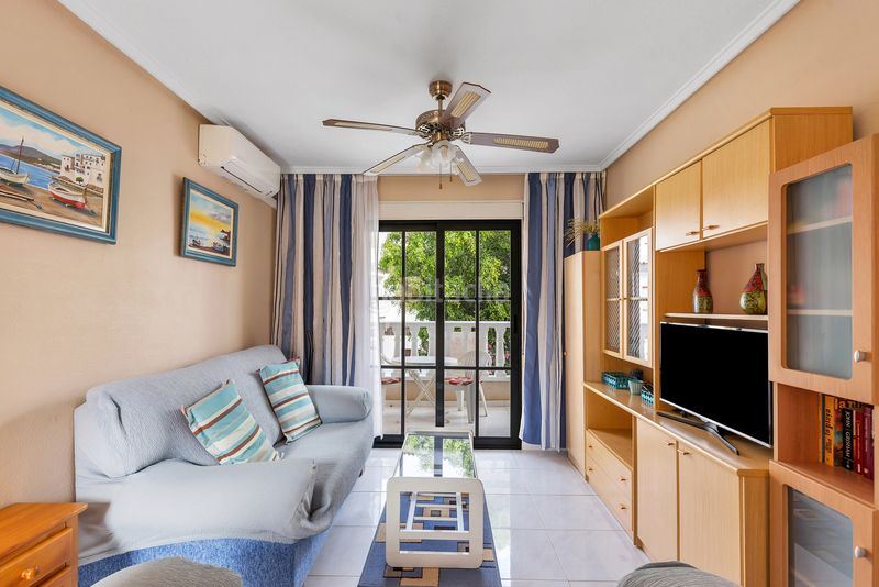 Foto ff4619fc-3c6c-4875-93b0-51ed193db365. Apartament amb calefacció a Punta Prima Torrevieja