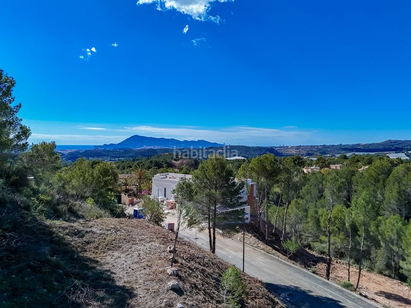 Foto f72ae6fb-da8d-4ea6-bf5c-46c3eef0867f. Terreny residencial a Altea ciudad Altea