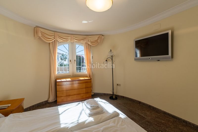Foto ed8f6f29-970e-4e09-8de2-486e2ba63aff. Casa amb aparcament a Benissa pueblo Benissa