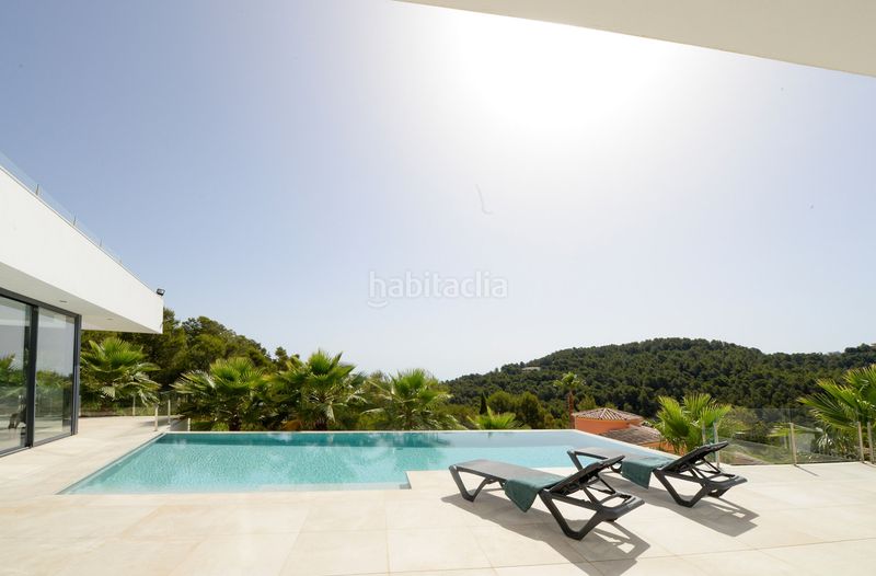 Foto a637e95c-c5e4-4394-a35a-0b3d02574ade. Casa amb aparcament a Centro Ciudad Xàbia