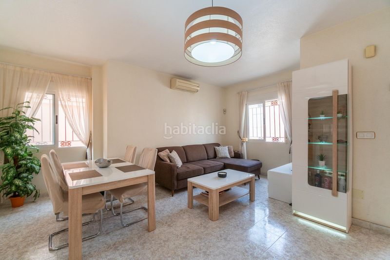 Foto 31a166e8-b8d9-4de8-9039-cffd7c76999c. Apartament amb calefacció a Playa Flamenca Orihuela