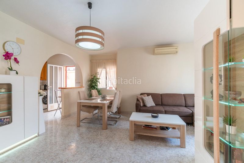 Foto f86d4a45-166a-41a1-a08f-14b62150ed19. Apartament amb calefacció a Playa Flamenca Orihuela
