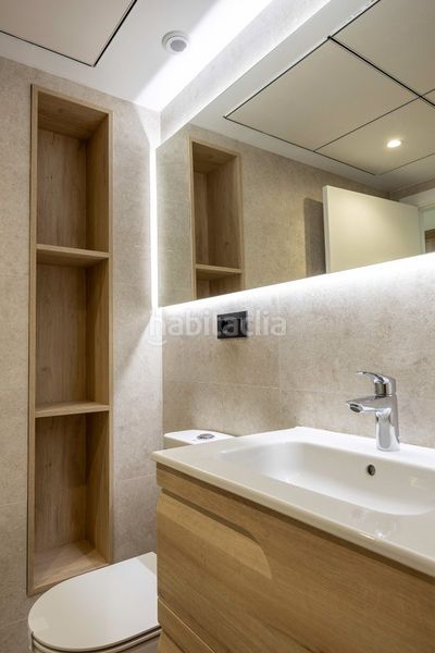 Ático 98m2 en carrer de jeroni de montsoriu 30 luminoso ático dúplex con amplias terrazas en Valencia - Imagen 19