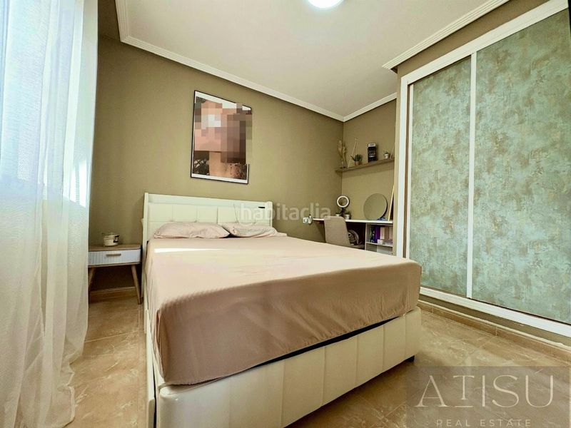 Foto 09b27e3e-93b4-4853-a95c-d007d86474a4. Casa aparellada amb aparcament piscina a Centro Mutxamel