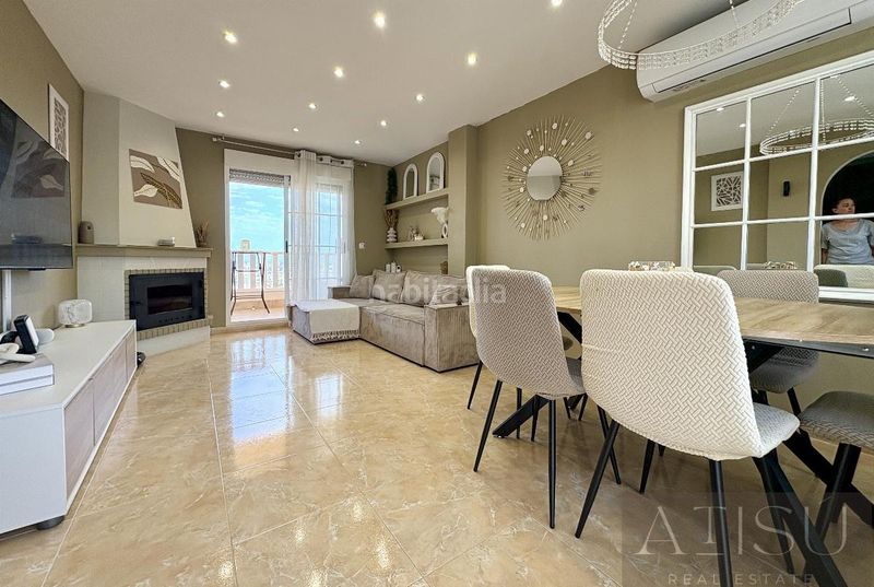 Foto 35387738-a452-4e48-a7dd-8e731343eb25. Casa aparellada amb aparcament piscina a Centro Mutxamel