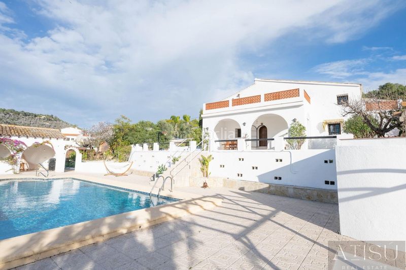 Foto 5fa35117-67d5-40e0-80bf-0988b0c58b1b. Maison avec chauffage parking piscine dans Cometa Calp