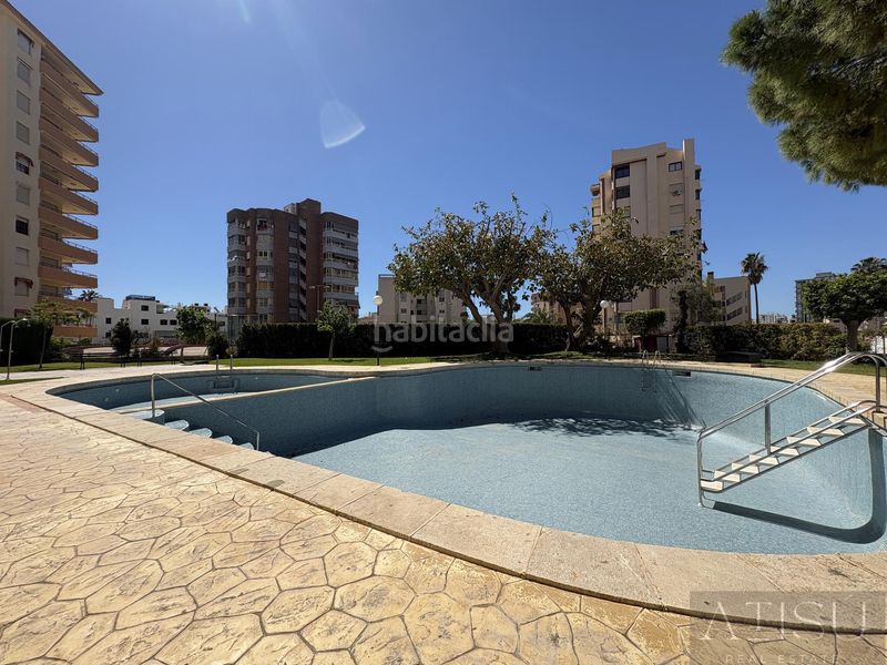 Foto 89356d87-44af-4267-95ad-6d50e39664c1. Pis amb piscina a Playa Muchavista Campello (el)