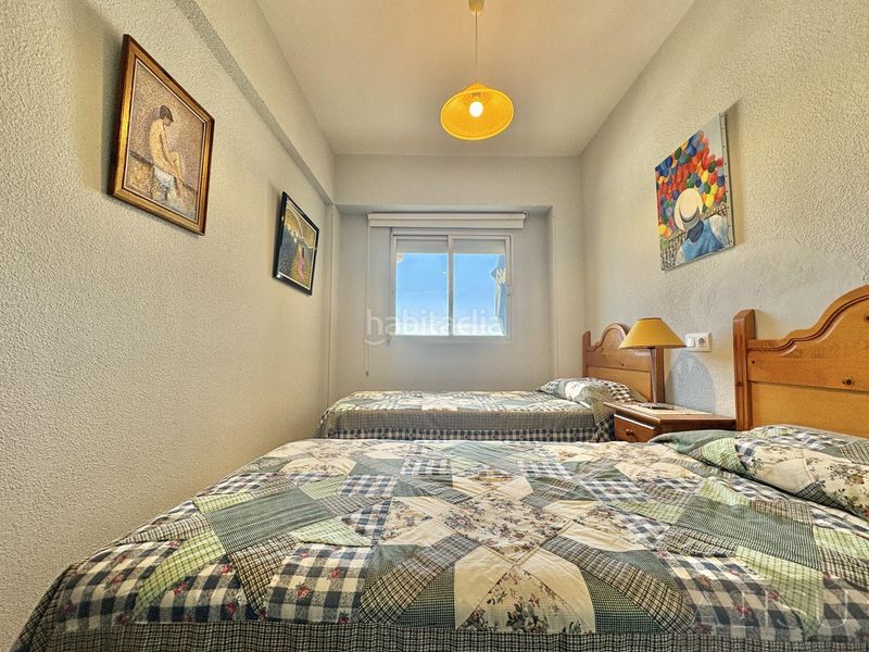 Foto b14e1cd9-31c6-404b-b945-3755bed9013a. Pis amb piscina a Playa Muchavista Campello (el)