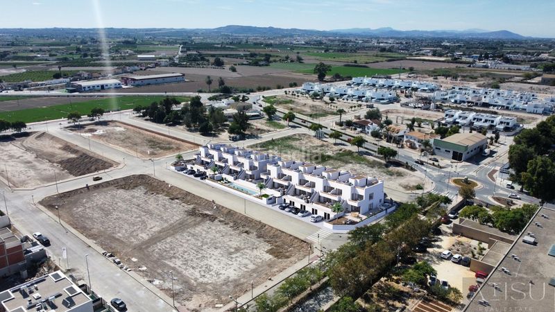 Foto 4f36e9c3-e4df-4a1e-a879-7c6d6f5b1011. Casa amb piscina a Dolores