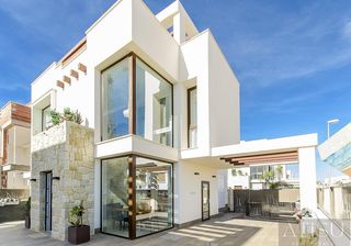 Chalet in Montesinos (Los). Los montesinosvilla