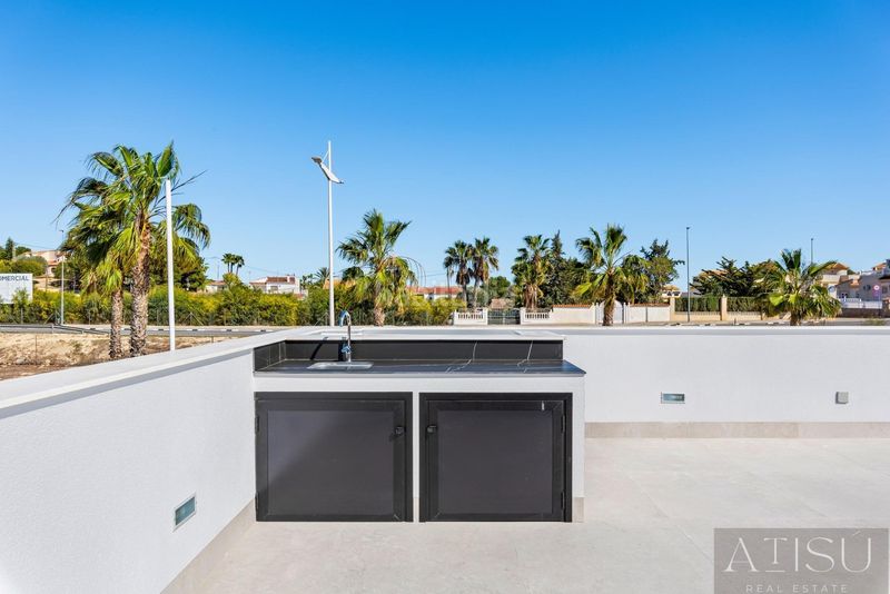 Foto 132be0ff-f338-4619-a265-51c72ebaf020. Xalet amb piscina a Algorfa