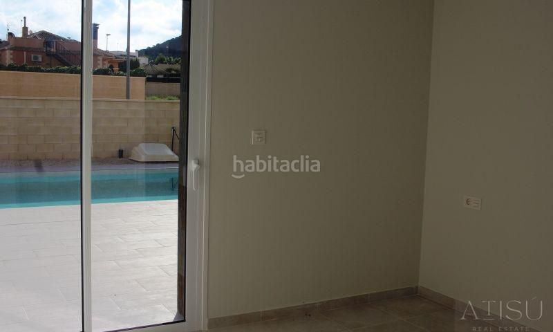 Foto f83829c6-9476-4196-b7b2-95846ca2a7fc. Xalet amb piscina a Romana (la)