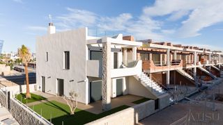 Casa en Pilar de la Horadada Ciudad. Pilar de la horadadabungalow
