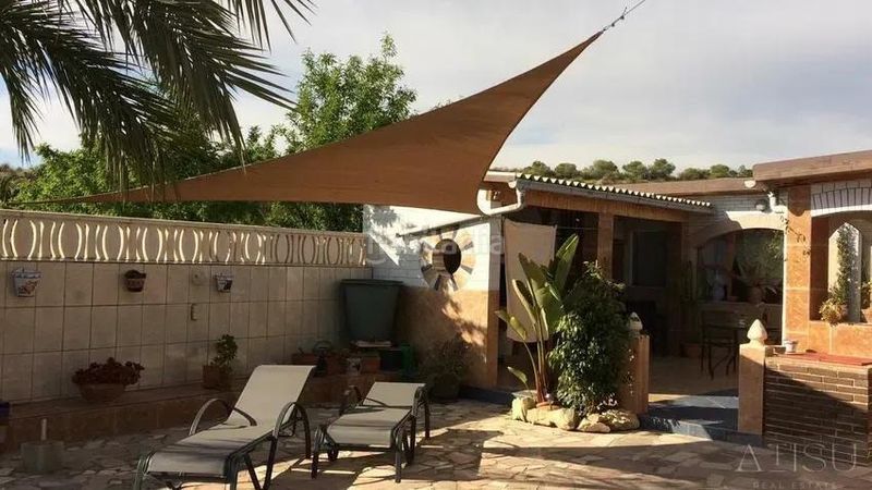 Foto 60550376-ef43-4176-a909-bcc27615c76a. Casa amb piscina a Casetas-Villarrapa Zaragoza