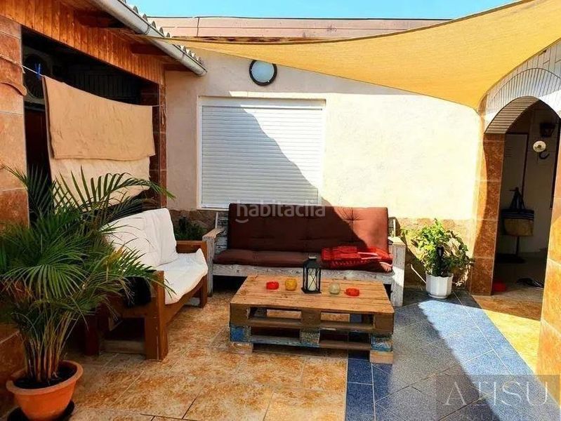 Foto 6a7c973e-a0ac-4511-91fc-b9c730934dbe. Casa amb piscina a Casetas-Villarrapa Zaragoza